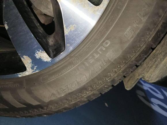 [南京·苏A] 二手广汽传祺传祺GS42018款 235T 自动两驱精英百万纪念版