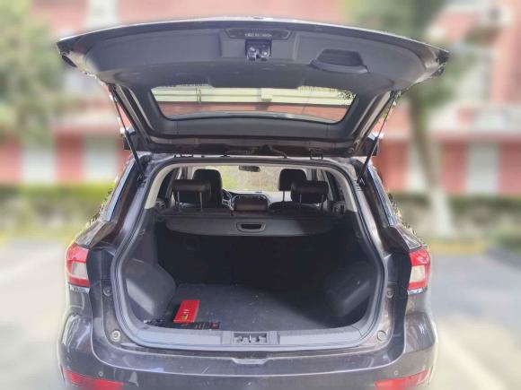 [上海·皖E] 二手广汽传祺传祺GS42017款 235T 手动两驱豪华版