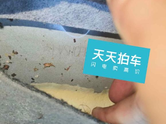 [济南·鲁A] 二手福特福克斯2012款 三厢 1.6L 手动舒适型