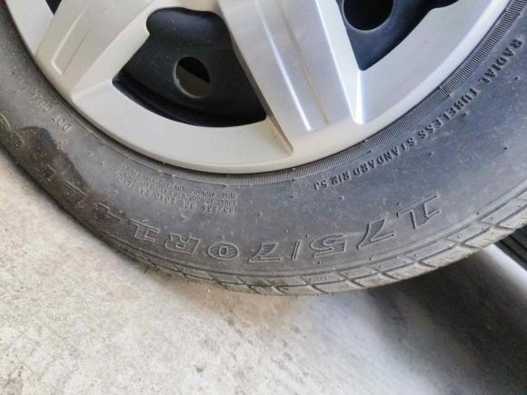 [深圳·粤B] 二手五菱汽车五菱宏光2014款 1.2L 基本型国IV