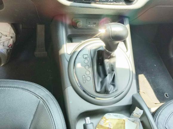 [上海·苏A] 二手起亚智跑2012款 2.0L 自动两驱版GLS