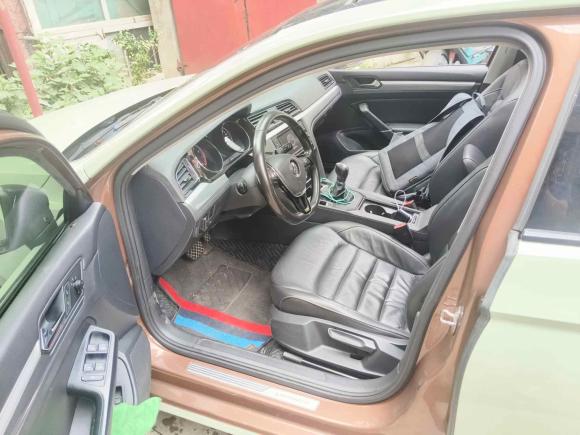 [武汉·鄂W] 二手大众凌渡2015款 280TSI DSG舒适版