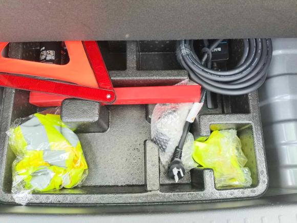 [宁波·浙B] 二手哪吒汽车哪吒V2022款 潮 400 Lite