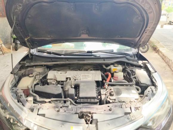 [温州·浙C] 二手丰田雷凌2016款 双擎 1.8H GS E-CVT精英天窗版