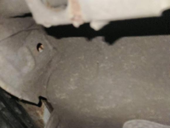 [苏州·苏E] 二手奔腾奔腾X402017款 1.6L 自动豪华型