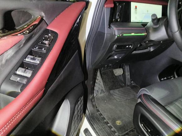 [宁波·浙B] 二手广汽传祺传祺M82023款 宗师系列 双擎 御尊版