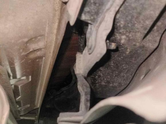 [成都·川A] 二手现代北京现代ix352013款 2.0L 自动两驱舒适型GL 国IV