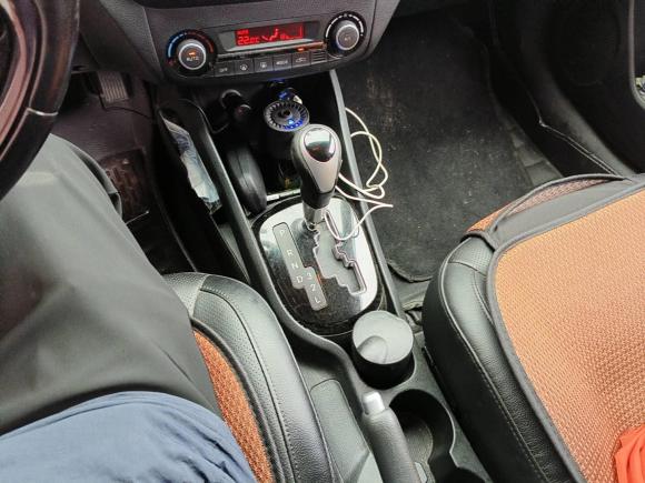 [上海·沪C] 二手起亚起亚K22015款 三厢 1.6L AT Premium