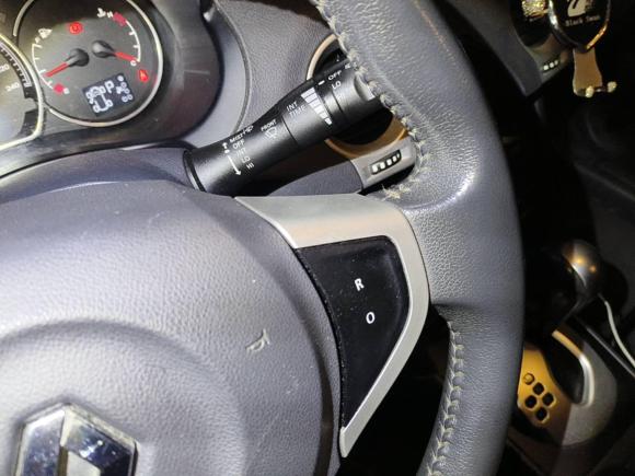 [武汉·鄂A] 二手雷诺科雷傲2014款 改款 2.0L 两驱智享版