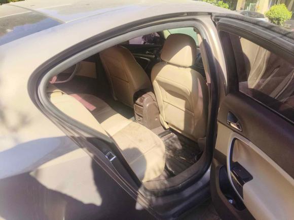 [上海·皖A] 二手别克君威2015款 2.0L 领先时尚型