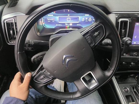 [成都·川A] 二手雪铁龙雪铁龙C62017款 380THP 尊贵型