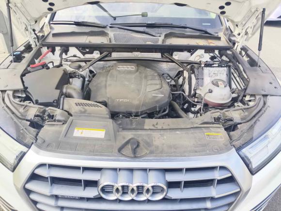 [无锡·苏B] 二手奥迪奥迪Q5L2020款 改款 40 TFSI 荣享时尚型