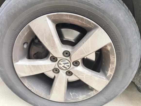 [南通·苏F] 二手大众朗逸2013款 改款经典 1.6L 自动风尚版