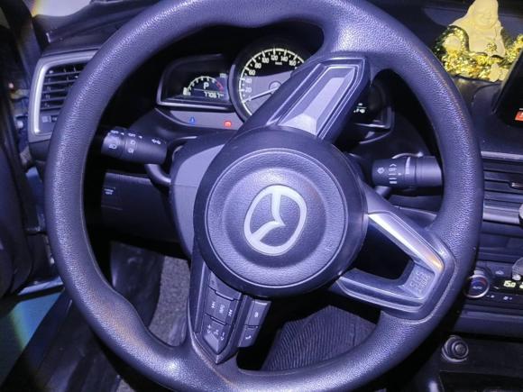 [深圳·粤M] 二手马自达马自达3 昂克赛拉2017款 三厢 1.5L 自动豪华型 国V