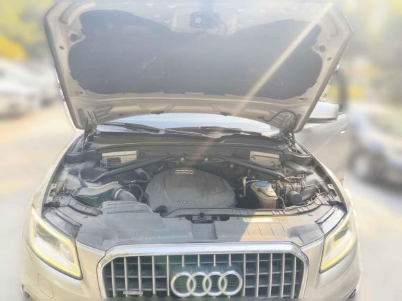 [广州·粤A] 二手奥迪奥迪Q52017款 Plus 40 TFSI 进取型