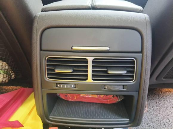 [佛山·粤Y] 二手大众途锐2017款 3.0TSI 拓界版