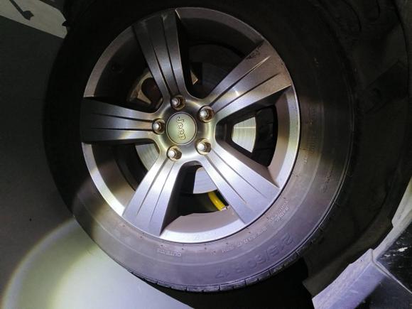 [成都·川A] 二手Jeep指南者2014款 改款 2.4L 四驱舒适版