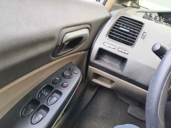 [西安·陕A] 二手本田思域2009款 1.8L 自动经典版