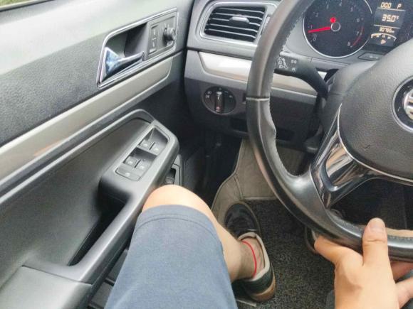 [杭州·浙A] 二手大众朗逸2015款 1.6L 自动舒适版