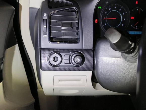 [成都·甘A] 二手雪佛兰科帕奇2014款 2.4L 两驱城市版 5座