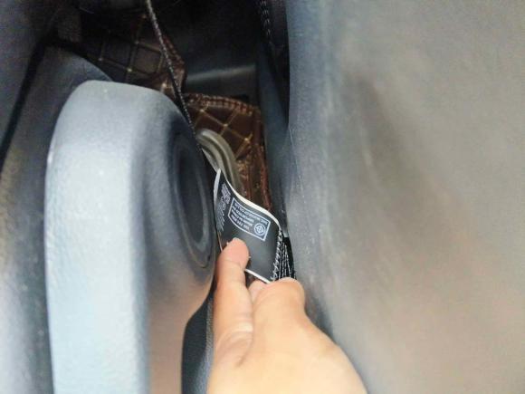 [济南·鲁A] 二手荣威荣威i52023款 1.5L CVT豪华版