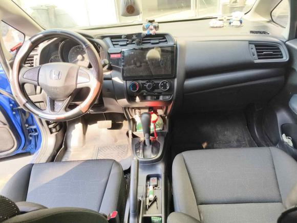 [上海·沪G] 二手本田飞度2016款 1.5L LXS CVT舒适天窗版