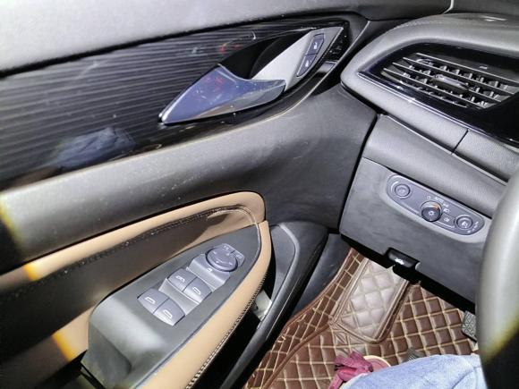 [成都·川A] 二手别克君威2017款 20T 精英型