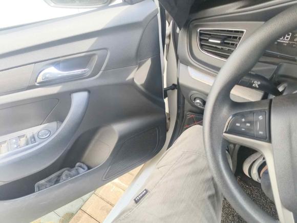 [台州·浙J] 二手荣威荣威3602017款 1.5L 自动豪华版