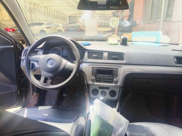 [上海·沪C] 二手大众朗行2013款 1.6L 手动舒适型