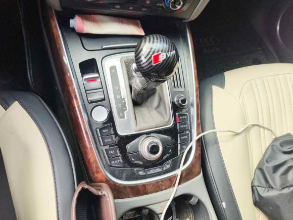 [上海·豫S] 二手奥迪奥迪Q52012款 2.0TFSI 舒适型