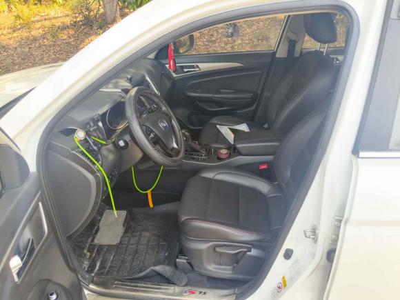 [上海·沪C] 二手长安长安CS752016款 1.8T 自动精英型 国V