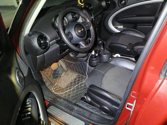 [成都·川A] 二手MINIMINI COUNTRYMAN2014款 1.6L COOPER Fun