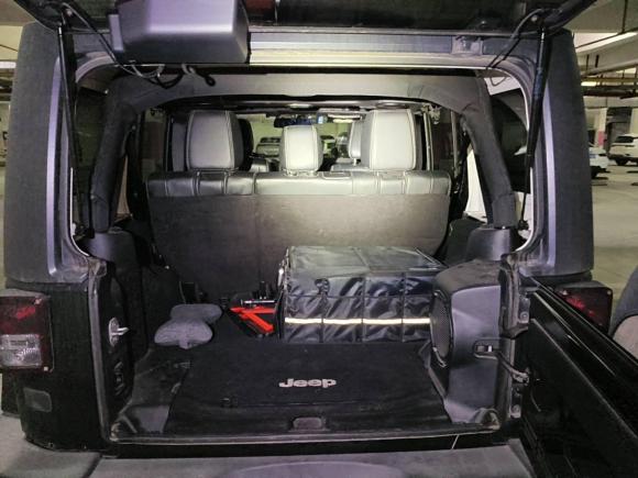 [武汉·鄂A] 二手Jeep牧马人2012款 3.6L Sahara 四门版