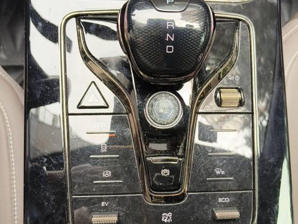 [上海·沪A] 二手比亚迪汉2020款 DM 四驱性能版豪华型