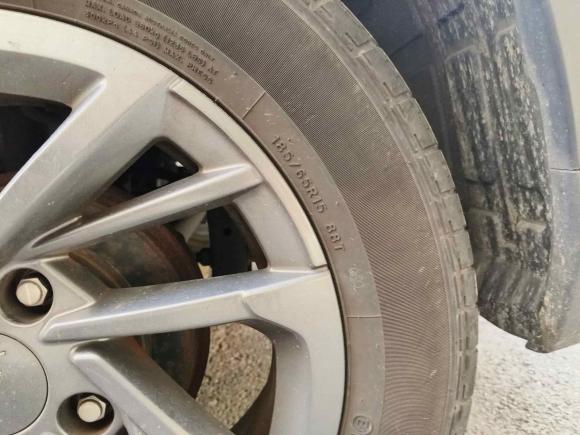 [无锡·苏B] 二手哪吒汽车哪吒V2021款 标准续航娱乐版