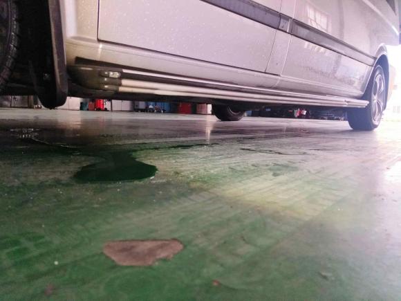 [上海·沪A] 二手奔驰威霆2013款 2.1T 精英版