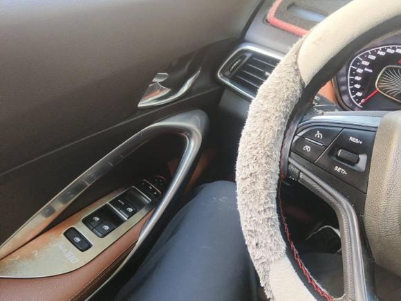 [杭州·川W] 二手宝骏宝骏5102017款 1.5L 自动豪华型