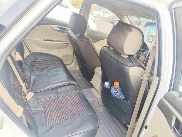 [青岛·鲁B] 二手别克凯越2015款 1.5L 自动经典型