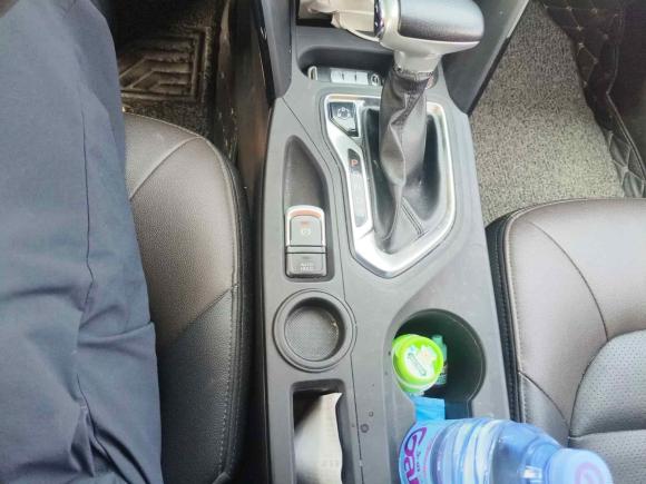 [广州·粤A] 二手广汽传祺传祺GS42017款 235T 自动两驱豪华智联版