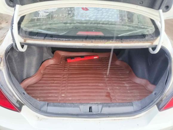 [义乌·浙G] 二手吉利汽车帝豪2017款 三厢百万款 1.5L CVT向上版