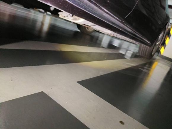 [广州·粤A] 二手丰田皇冠2010款 2.5L Royal 真皮天窗导航版