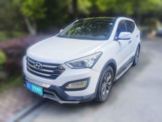 现代胜达2015款 2.0T 自动两驱智能型 5座