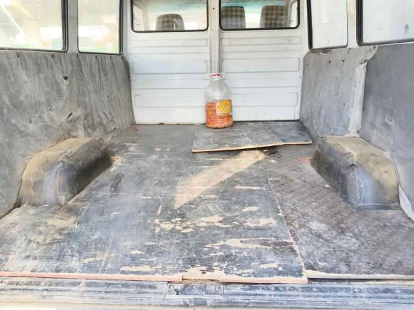 [西安·陕A] 二手依维柯依维柯得意2009款 2.8T-V35基本型