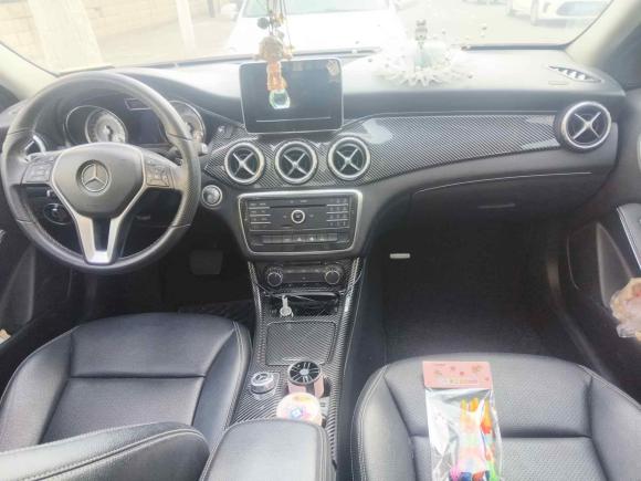 [青岛·鲁B] 二手奔驰奔驰GLA2016款 GLA 200 动感型