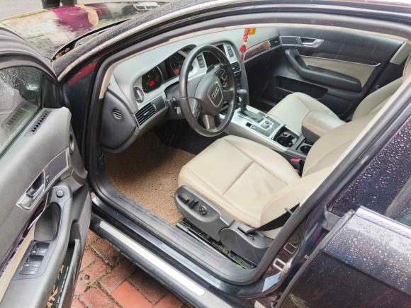 [芜湖·皖B] 二手奥迪奥迪A6L2011款 2.0 TFSI 自动标准型