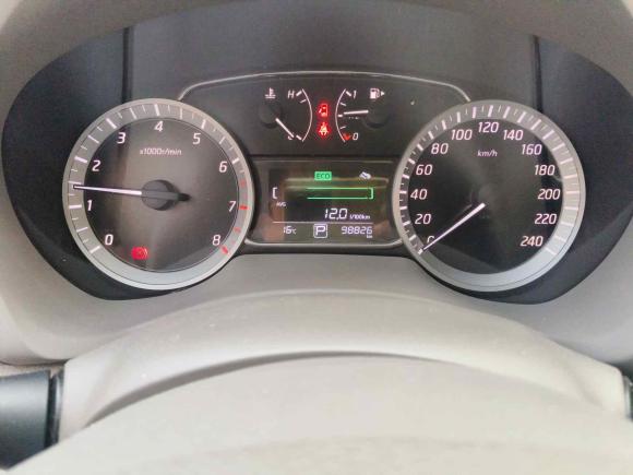 [杭州·浙A] 二手日产轩逸2012款 1.8XL CVT豪华版