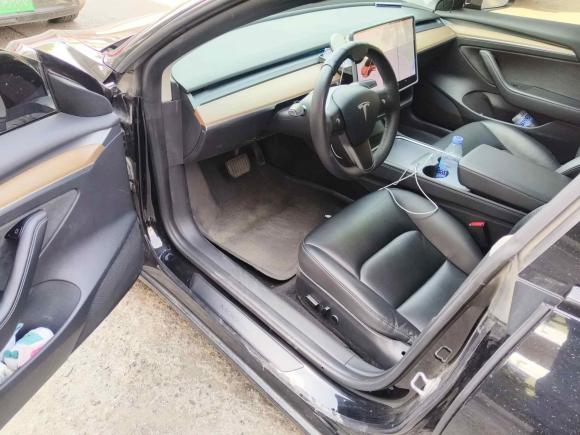 [济南·鲁A] 二手特斯拉Model 32021款 标准续航后驱升级版