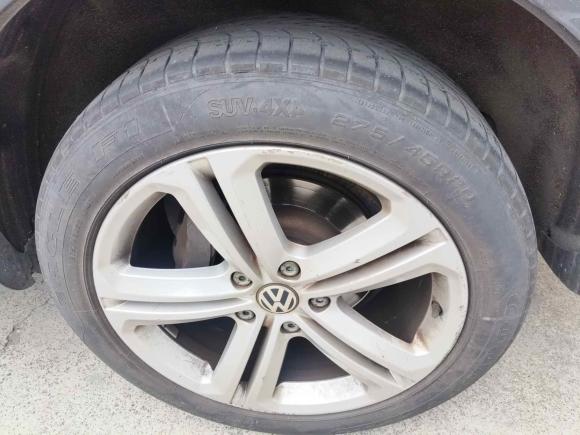 [上海·沪A] 二手大众途锐2012款 R-Line 高配型