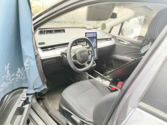 [上海·沪A] 二手哪吒汽车哪吒V2021款 标准续航娱乐版