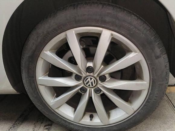 [成都·川A] 二手大众高尔夫2015款 1.4TSI 自动旗舰型